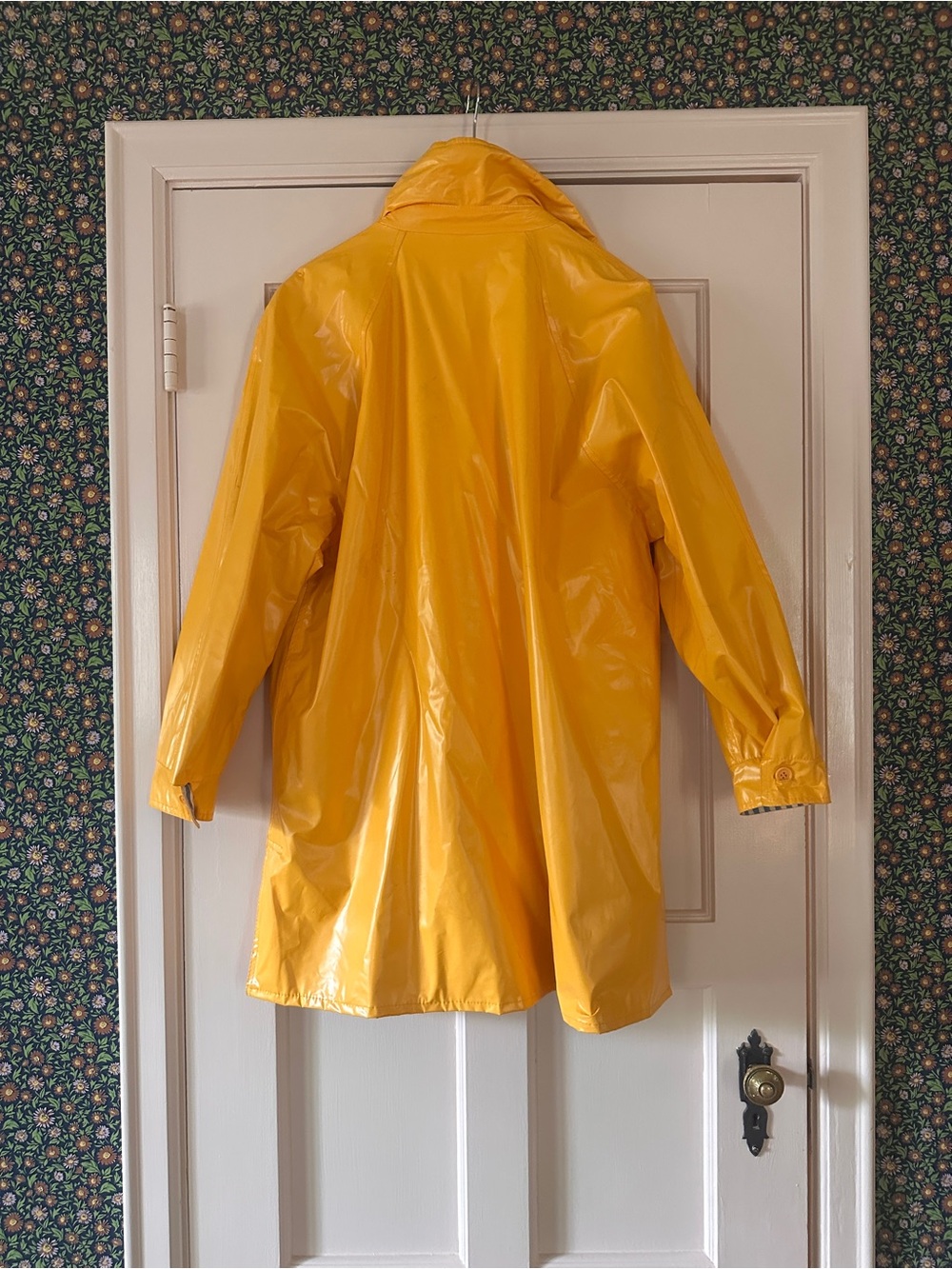 VINTAGE Yellow PVC rain jacket - Picture 4 of 4
